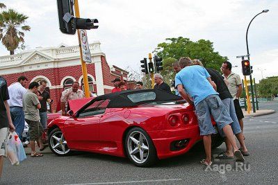 Пьяный водитель Ferrari