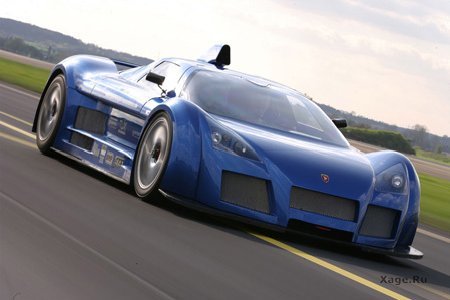 650 лошадок под копотом Gumpert Apollo