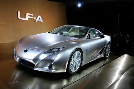 Новый король трека - Lexus LF-A