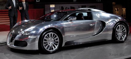 Хромированная Bugatti Veyron