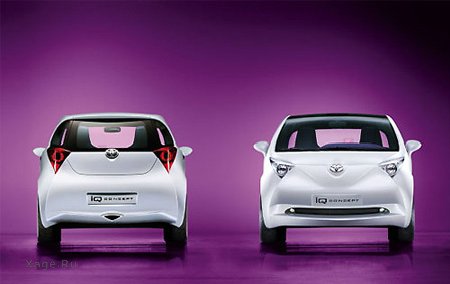 Прототип Toyota iQ показан публике