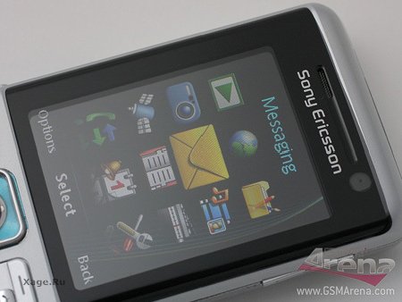 Симпатяга Sony Ericsson C702