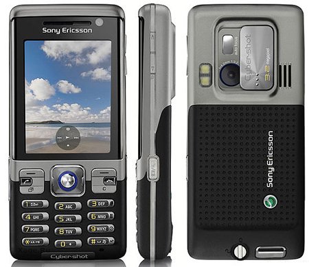 Симпатяга Sony Ericsson C702