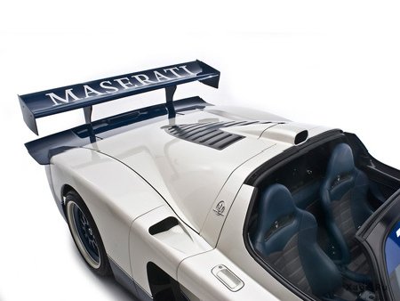 Прекрасный звук мотора Maserati MC 12