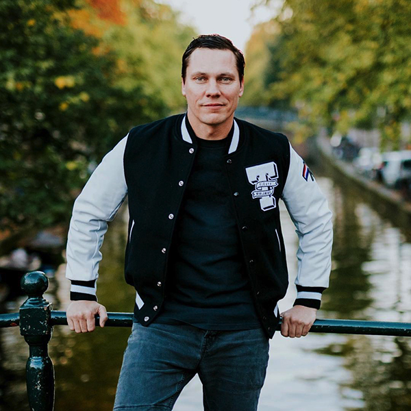 Tiesto возглавил список самых путешествующих музыкантов